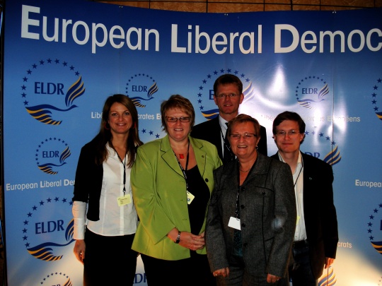 Venstre deltok på ELDR-kongressen Bilde: Ingvild Boe-Hornburg, Trine Skei Grande, Terje Breivik, Anne-Margrethe Larsen og Boye Bjerkholt