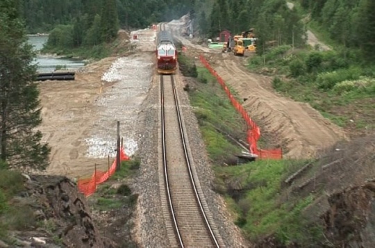 Jernbaneverket bygger nå et 1000 m langt vekslingsspor ved Eiterstraum/Eiteråga 17 km sør for Mosjøe