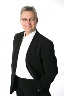 André N. Skjelstad